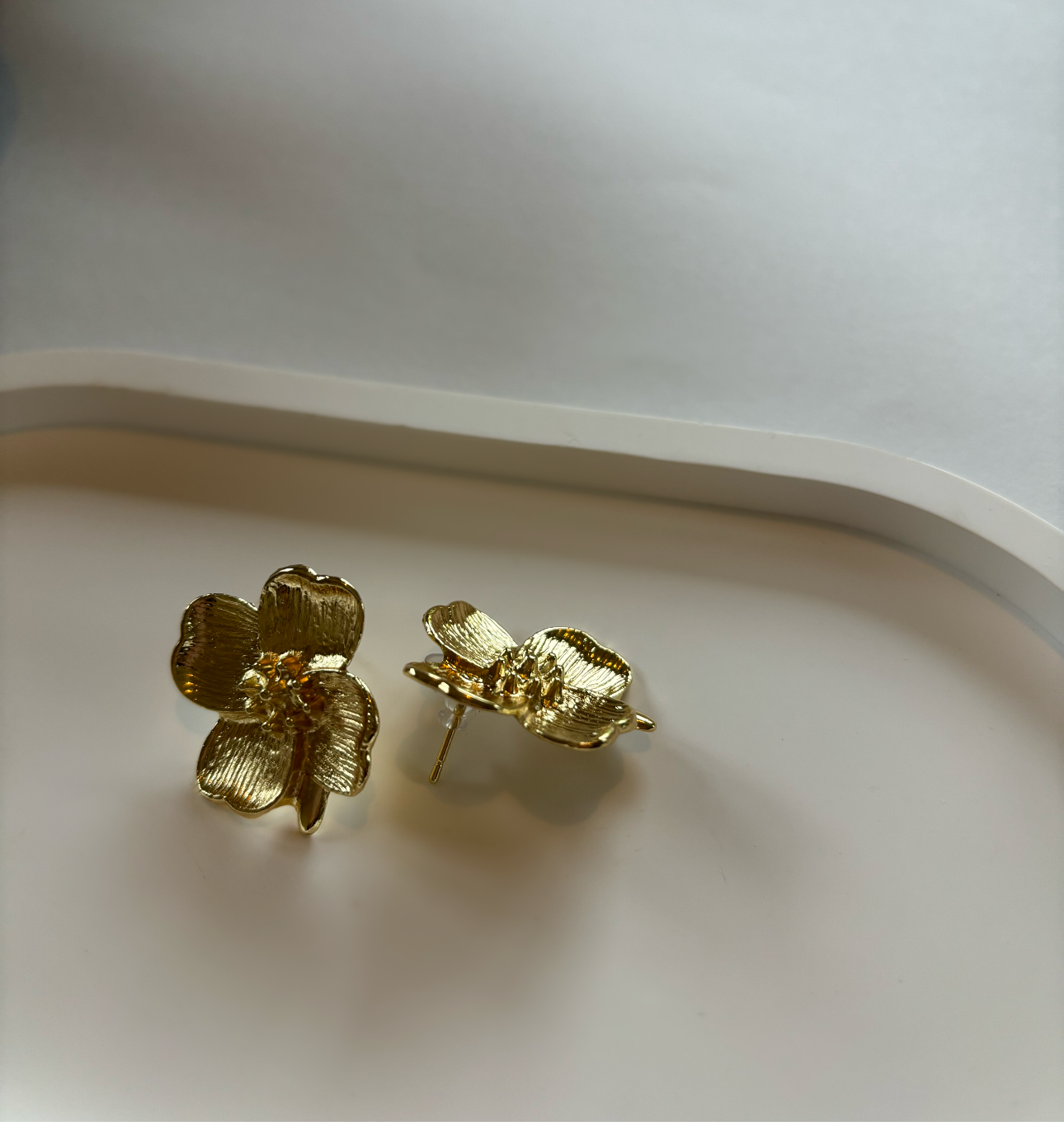 Gold flower earrings